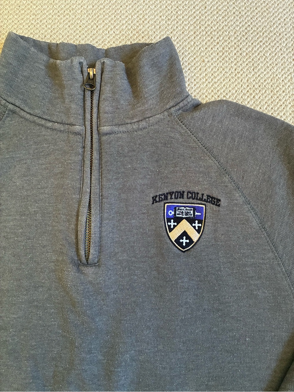 Kenyon College Gray Quarter-Zip Sweater Sweatshirt Small 3/4 Zip